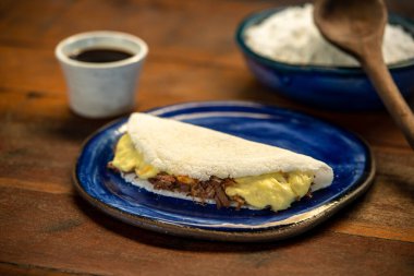 Tapiocalar genellikle kahve eşliğinde kuzeydoğu Brezilya 'da oldukça popülerdir..