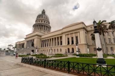 1959 'daki Küba Devrimi' ne kadar Küba hükümetinin merkeziydi. Şimdiki Küba Bilimler Akademisi.