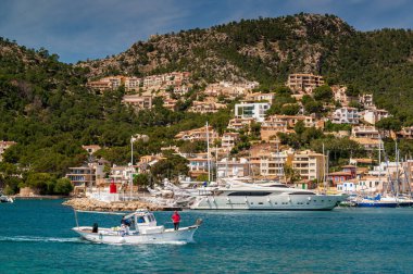 12 Nisan 2014 'te Andratx, Balearic Adaları, Mayorka, İspanya' da tekneler.