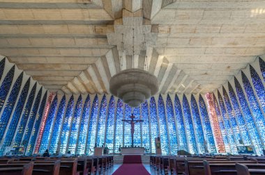 Brasilia, DF, Brezilya 14 Ağustos 2008. Dom Bosco Kilisesi ve Mavi boyalı camlarıyla Sığınak.