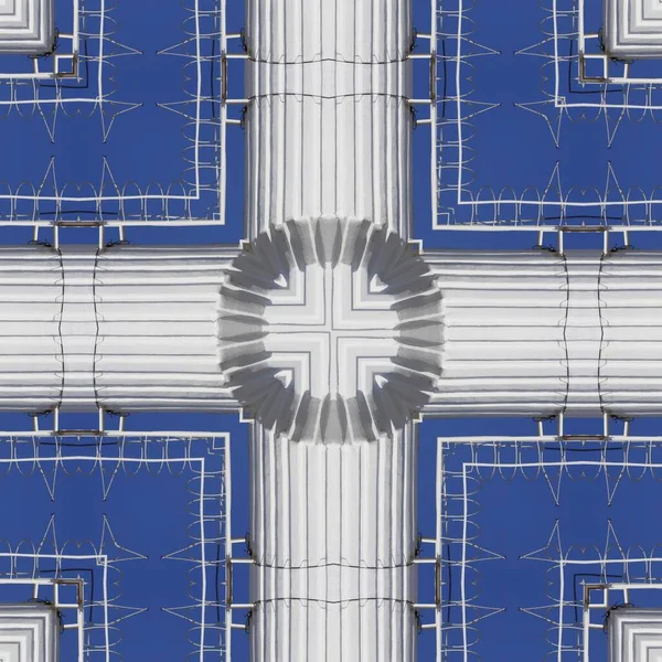 Hvit Industriskorstein Med Skyfri Blå Skyfri Himmel Med Geometriske Mønstre – stockfoto