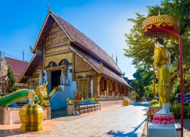 Wat Phra Singh, Chiang Rai, Kuzey Tayland bulunan bir Budist Tapınağı tapınağıdır. Chiang Rai, çeviri metin 