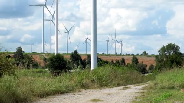 Turbine Windpark Prachtige Natuur Met Blauwe Hemel Blackground Opwekking Van — Stockvideo