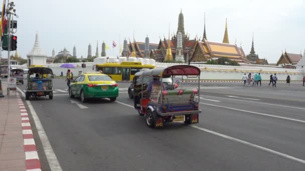 Bangkok Thailandia Maggio 2019 Turisti Che Visitano Grand Palace Wat — Video Stock