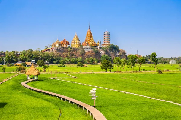 Paisaje Del Templo Wat Tham Sua Templo Cueva Del Tigre —  Fotos de Stock