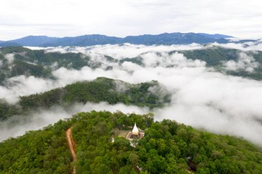 Hava manzaralı Wat Phra Doi Nok Tayland 'ın Chiangmai şehrindeki ünlü yer..