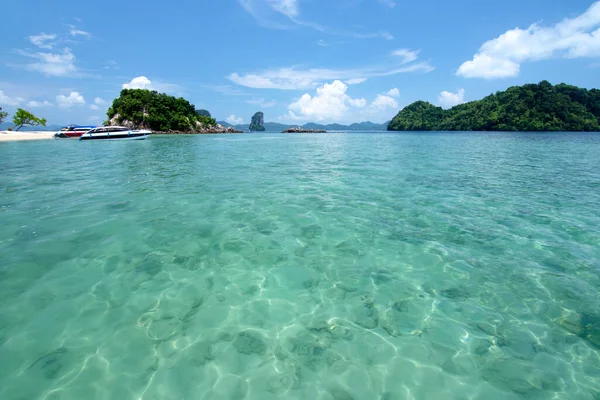 Morze Błękitne Niebo Andaman Ocean Południowej Tajlandii — Zdjęcie stockowe