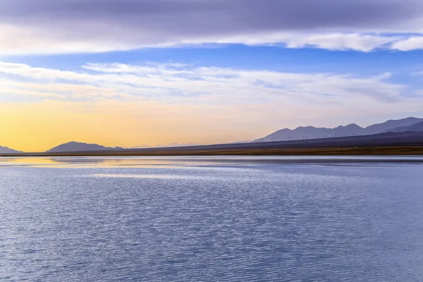 Dachaidan Zümrüt Tuz Gölü Qinghai Eyaleti, Çin