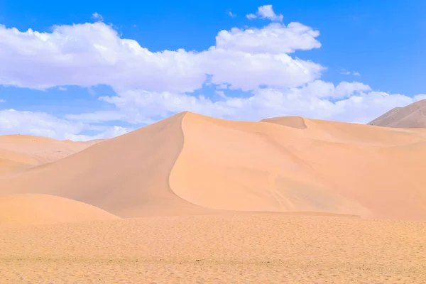 Yueyaquan Scenic Area Mingsha Mountain Dunhuang City Επαρχία Gansu Κίνα — Φωτογραφία Αρχείου