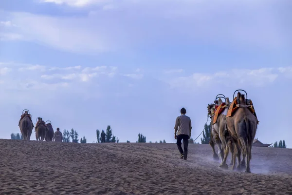 Yueyaquan Sahne Bölgesi Mingsha Dağı Dunhuang Şehri Gansu Eyaleti Çin — Stok fotoğraf