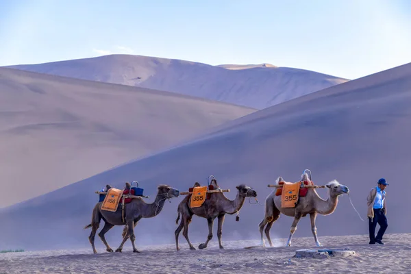 Yueyaquan Scenic Area Mingsha Mountain Dunhuang City Gansu Province China — Foto Stock