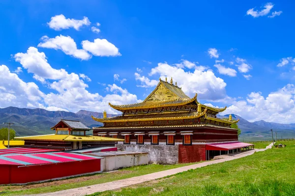 Altın Zirve Tibet Budist Manastırı Arou Tapınağı Qinghai Çin Ünlü — Stok fotoğraf