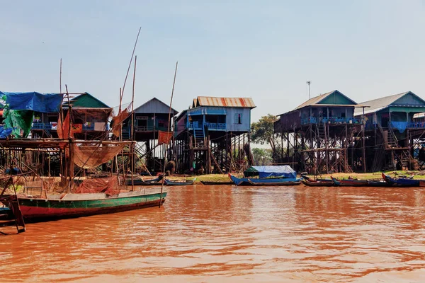 Tonle Sap See Schwimmendes Fischerdorf Kampong Phluk Während Der Dürrezeit — Stockfoto