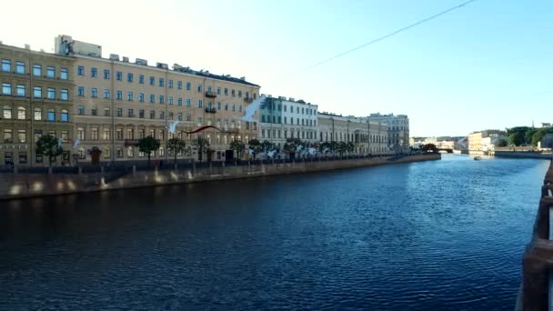 Egyedülálló Városi Táj Központjában Szentpétervár Város Történelmi Nevezetességei Fontanka Folyó — Stock videók