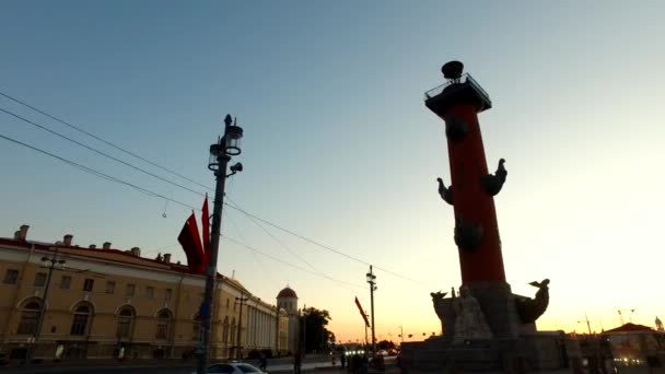 Vasilievsky Adası Tükürüğü Rostral Sütun Beyaz Gece Benzersiz Şehir Peyzaj — Stok video