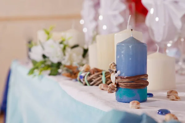 Decoración Mesa Boda Restaurante Sobre Fondo Del Interior Decoraciones Florales — Foto de Stock