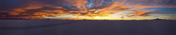 Gran Panorama Natural Del Salar Uyuni Bolivia Atardecer Increíble Vista — Foto de Stock