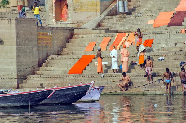 Varanasi Uttar Pradesh Hindistan Mart 2017 Birkaç Aziz Varanasi Ganga — Stok fotoğraf