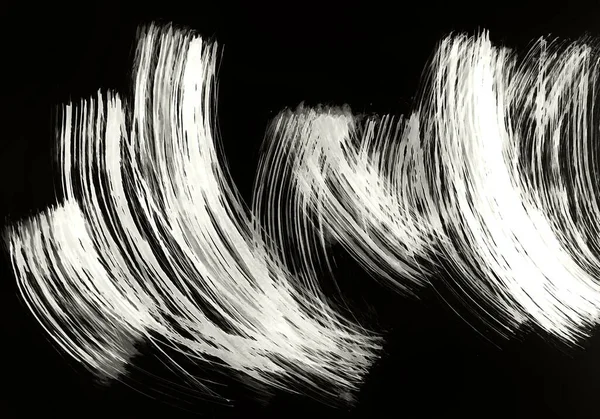 Rüzgardaki çimlerin ahenkli güzelliği soyut bir kompozisyonda, kazanç enerjisi meditasyonu gevşetin