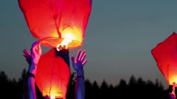 Floating sky lantern — Stock Video