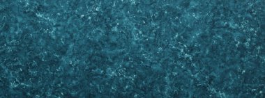 Su dalgalarını andıran soyut mavi mermer boya serpintisi