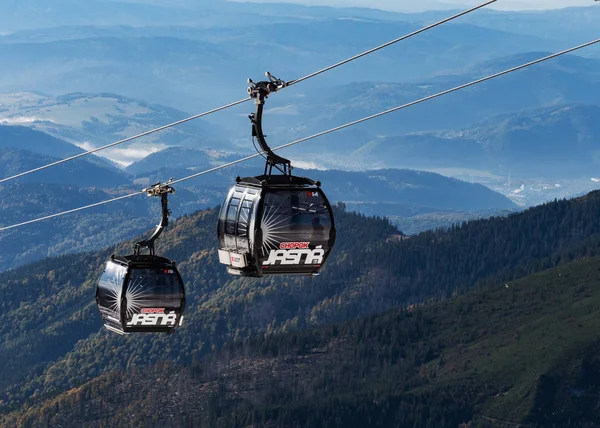 Chopok Szlovákia Október 2018 Cable Car Kabinok Egy Nyári Sport — Stock Fotó