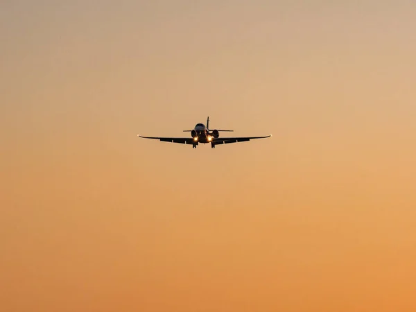 Letadlo Blíží Večer — Stock fotografie
