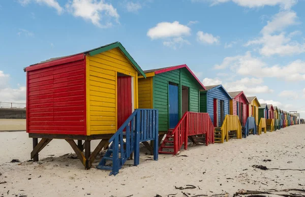 Barevné Plážové Chatky Moře Kapské Město Jihoafrická Republika — Stock fotografie