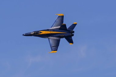 2018 filo hafta Air Show'da San Francisco uçan uçak mavi melekler F-18 jetleri. Ekim 10,2018-San Francisco, California, Amerika Birleşik Devletleri. Filo hafta Air Show dünyanın en popüler hava gösterilerinde biridir.