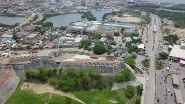 Lateral Resa Över Cartagena Och San Felipe Fort — Stockvideo