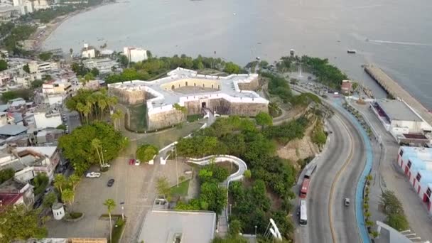 Flug Über Das Fort Von San Diego Acapulco Und Die — Stockvideo