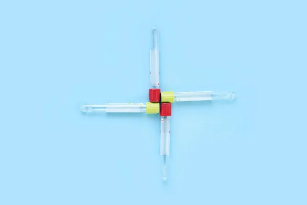 의무실에서 진단 검사 dna, a1c 또는 hiv 분석으로. 스톡 이미지
