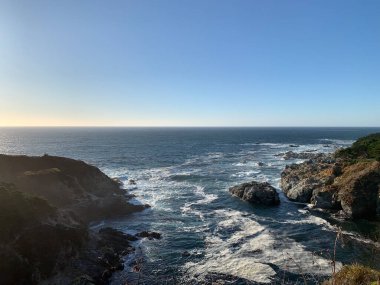 Güney Kaliforniya 'da Pasifik Sahil Otobanı' nda gün batımı