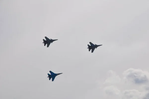 Avião Militar Céu — Fotografia de Stock