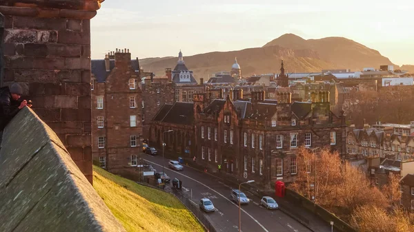 Vista para a Cidade Velha de Edimburgo — Fotografia de Stock