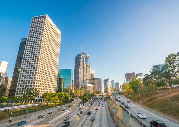 Linha do horizonte do centro de Los Angeles — Fotografia de Stock