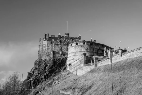 Widok na zamek Edinburgh w Szkocji — Zdjęcie stockowe