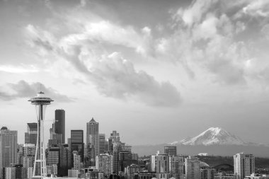 Seattle şehir merkezinin Washington, ABD 'deki ufuk çizgisi