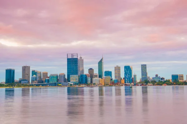 Downtown Perth Skyline Austrália Crepúsculo — Fotografia de Stock