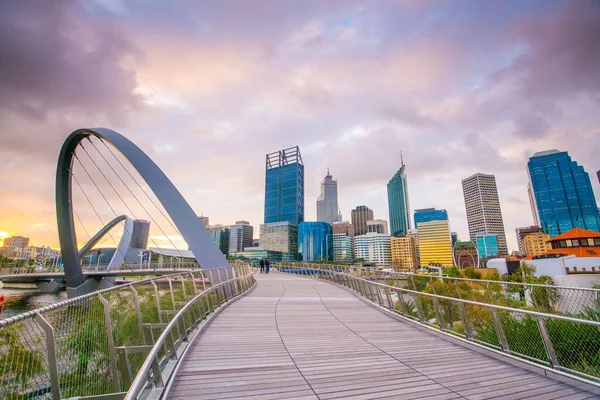 Skyline Der Innenstadt Von Perth Australien Der Dämmerung — Stockfoto