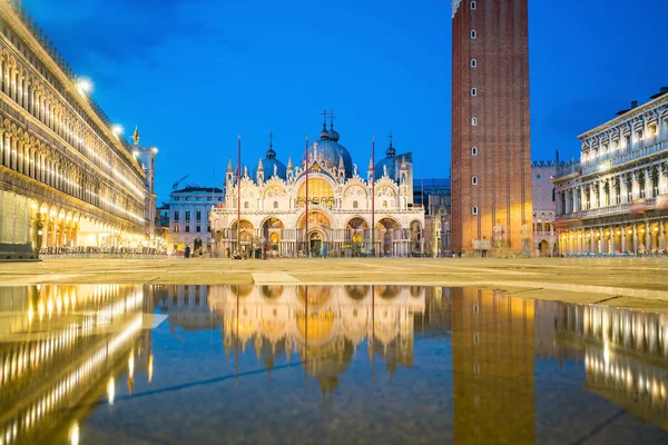 Piazza San Marco Con Basilica San Marco Crepuscolo — Foto Stock