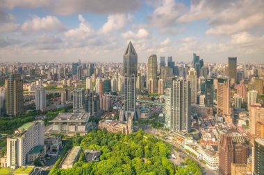 Şangay Halk Meydanı ve Çin 'in en yüksek manzaralı parkı