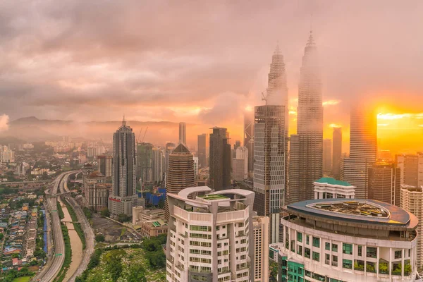 Downtown Kuala Lumpur Skyline Crepúsculo Malásia — Fotografia de Stock