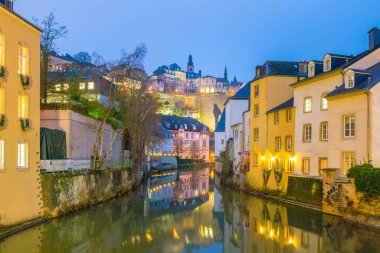Eski Lüksemburg şehrinin Skyline 'ı Lüksemburg' un üst manzarasından