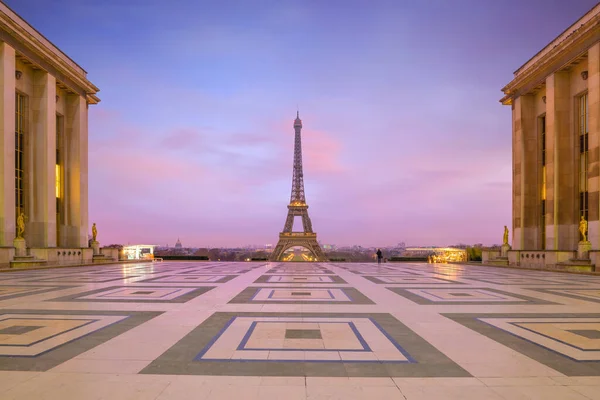 Eiffeltornet Vid Soluppgången Från Trocadero Fontäner Paris Frankrike — Stockfoto