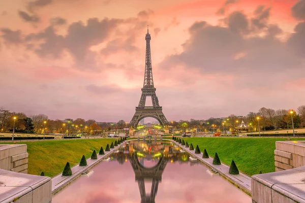 Эйфелева Башня Рассвете Фонтанов Трокадеро Париже Франция — стоковое фото