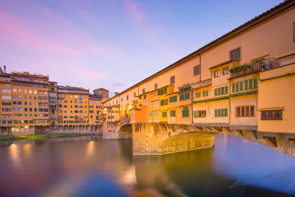 Ponte Vecchio Floransa Toskana Talya Daki Arno Nehri Üzerinde — Stok fotoğraf