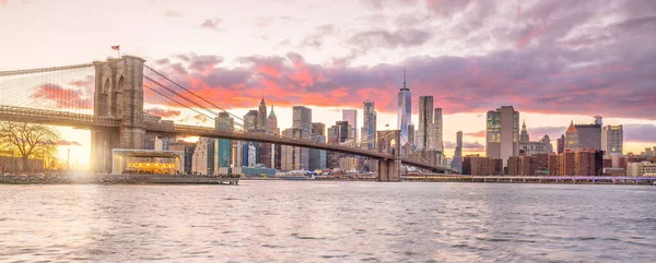 Piękny Zachód Słońca Nad Mostem Brooklyn Nowym Jorku Stany Zjednoczone — Zdjęcie stockowe
