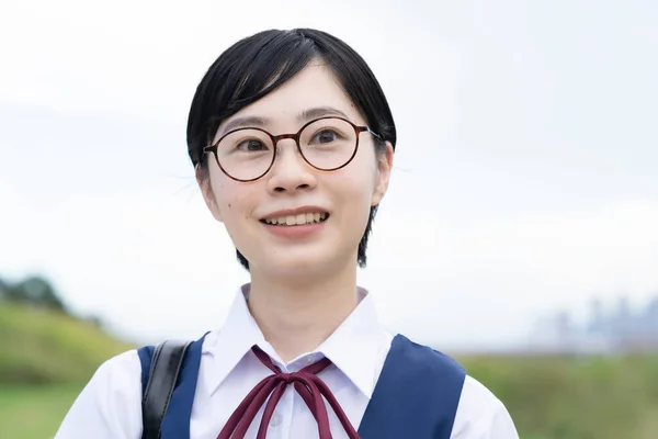 Aziatische Middelbare School Meisjes Dragen Uniformen Glimlachen School — Stockfoto