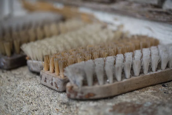 Old Brushes Lying Windowsill — Stock Photo, Image